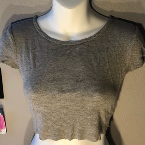 grey crop top